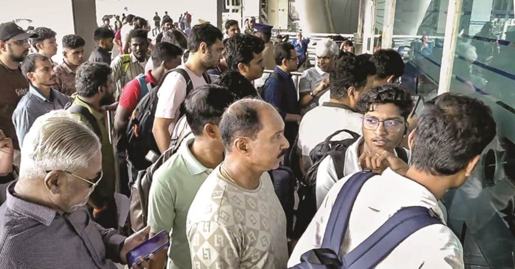 IndiGo crisis More than 400 flights cancelled from four major airports large number of passengers stranded at airports Long queues outside Mumbai airport too